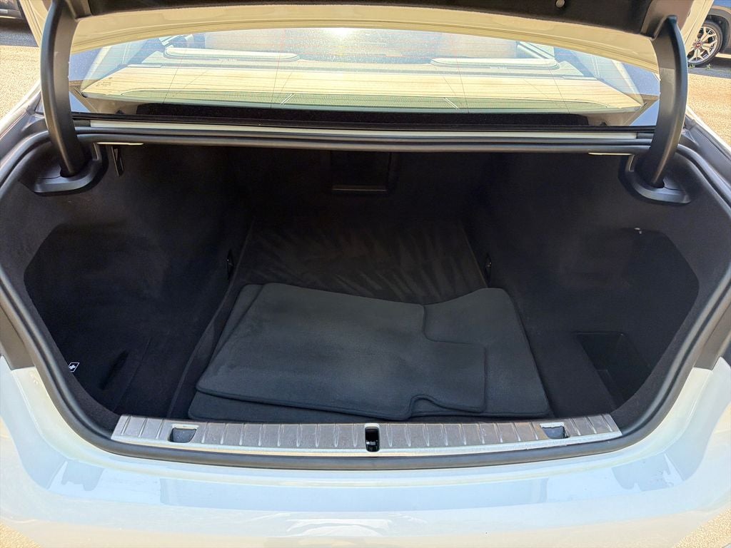 2022 BMW 7 Series 740i