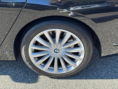 2022 BMW 7 Series 740i xDrive