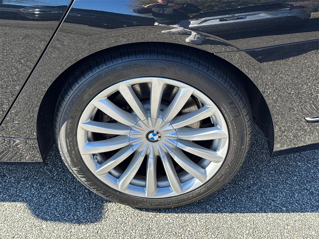 2022 BMW 7 Series 740i xDrive