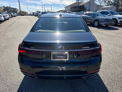2022 BMW 7 Series 740i xDrive