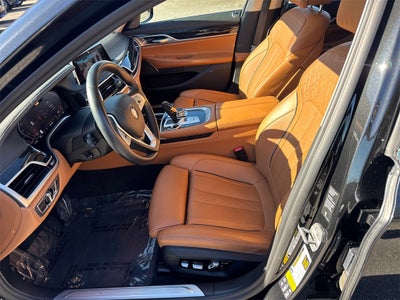 2022 BMW 7 Series 740i xDrive
