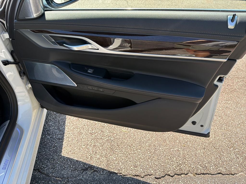 2022 BMW 7 Series 750i xDrive
