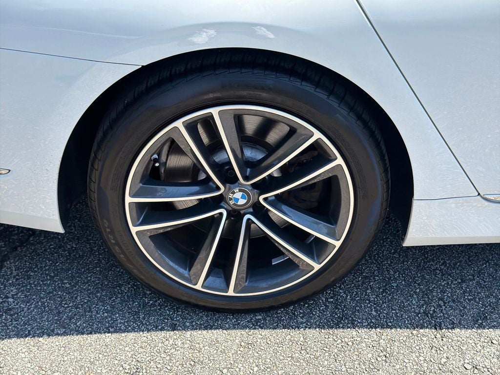 2022 BMW 7 Series 750i xDrive