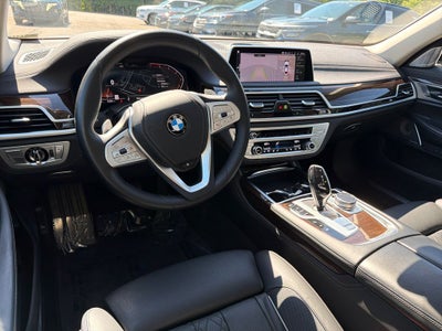 2022 BMW 7 Series 750i xDrive