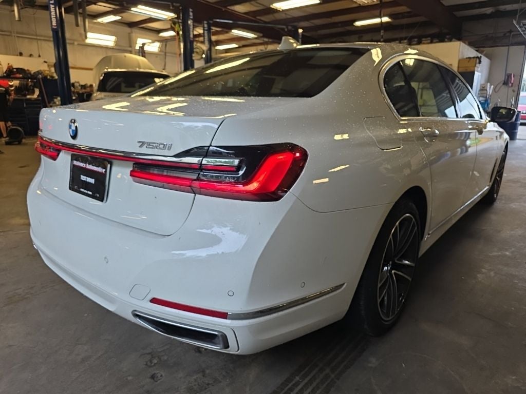 2022 BMW 7 Series 750i xDrive