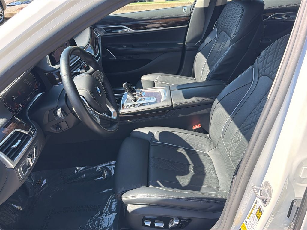 2022 BMW 7 Series 750i xDrive