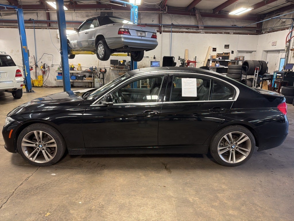 2018 BMW 3 Series 330i