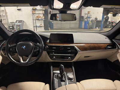 2017 BMW 5 Series 540i