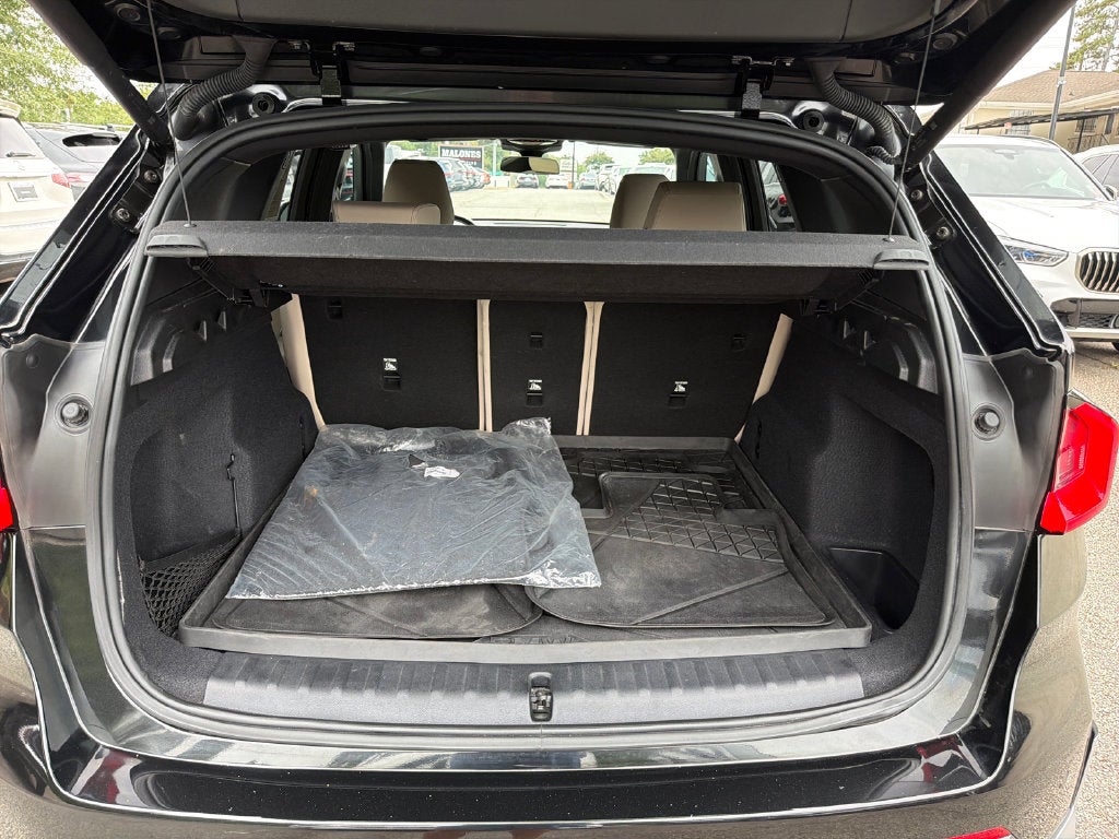 2023 BMW X1 xDrive28i SE *M 19 XLINE PANO AC