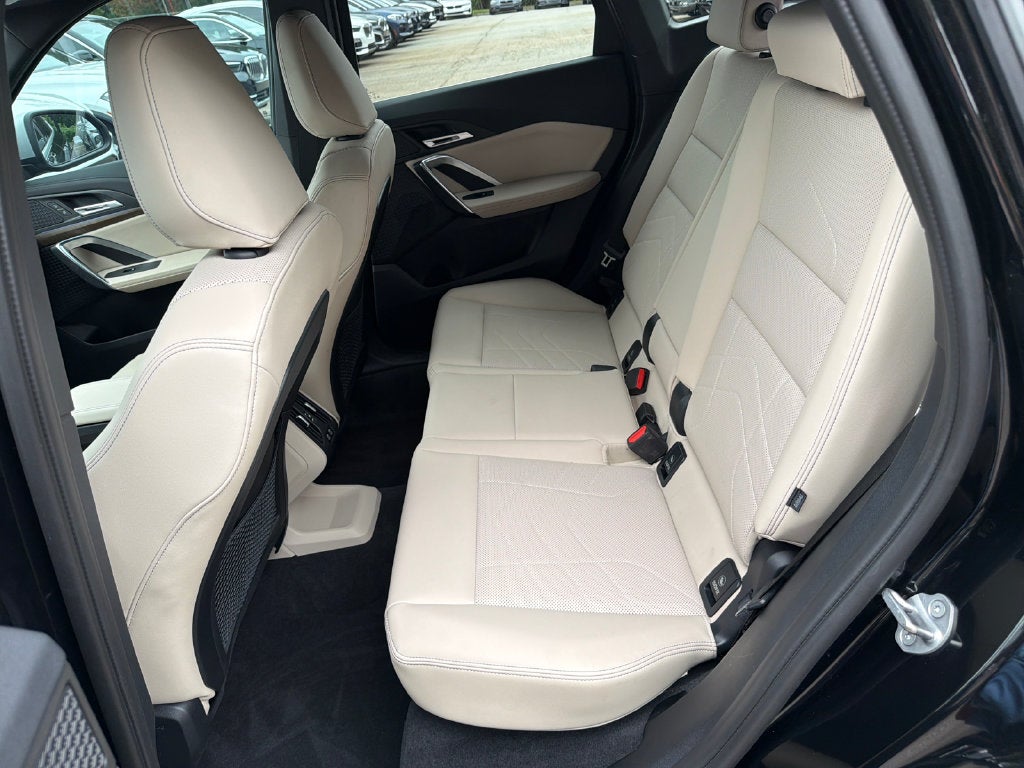 2023 BMW X1 xDrive28i SE *M 19 XLINE PANO AC