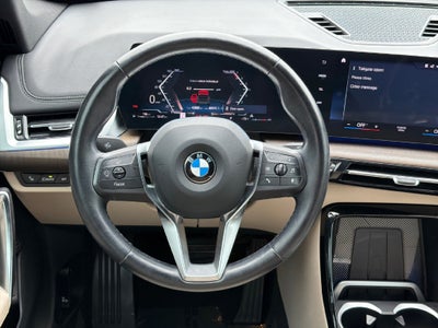 2023 BMW X1 xDrive28i SE *M 19 XLINE PANO AC