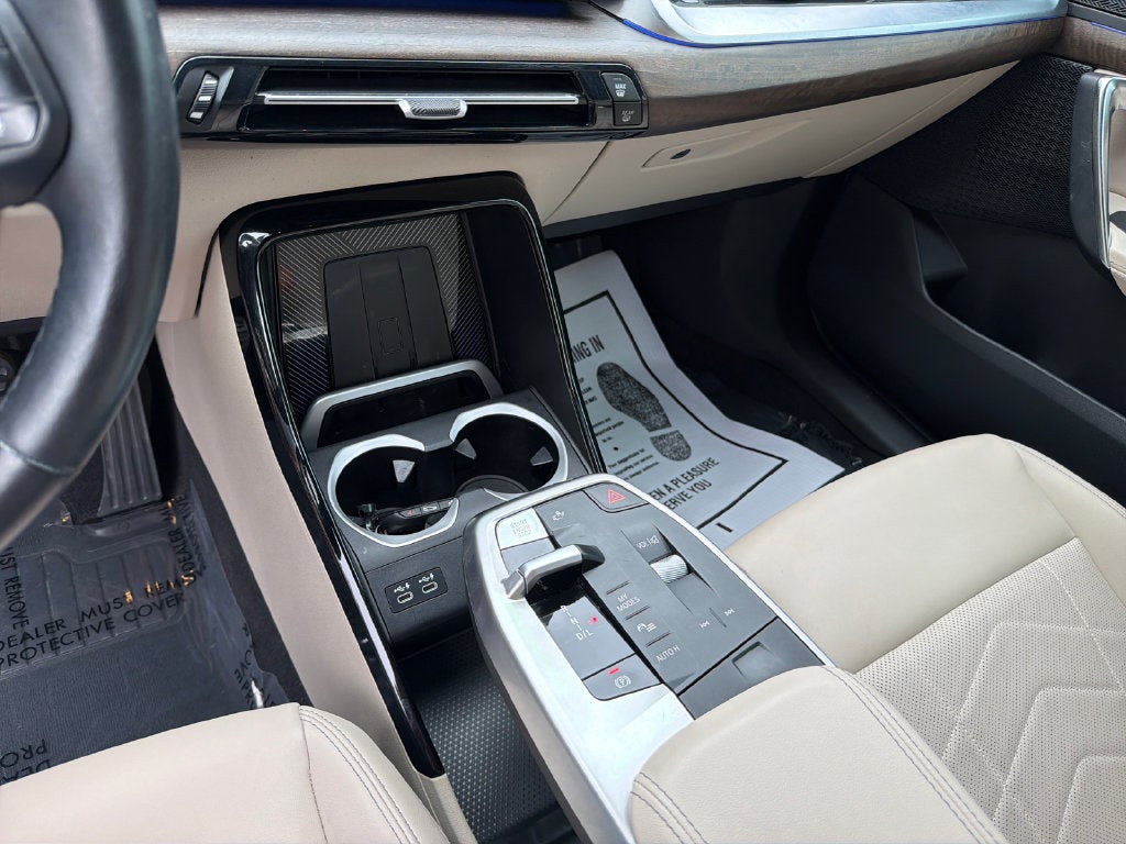 2023 BMW X1 xDrive28i SE *M 19 XLINE PANO AC