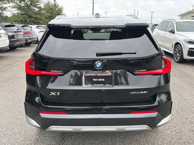 2023 BMW X1 xDrive28i SE *M 19 XLINE PANO AC
