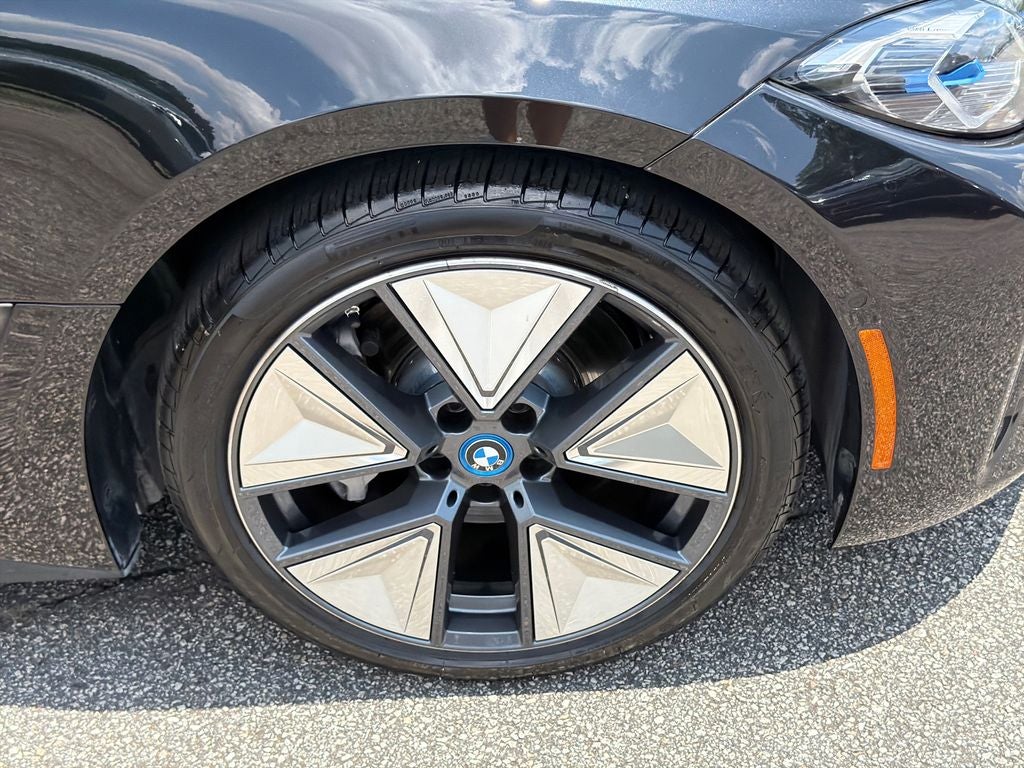 2023 BMW i4 eDrive40