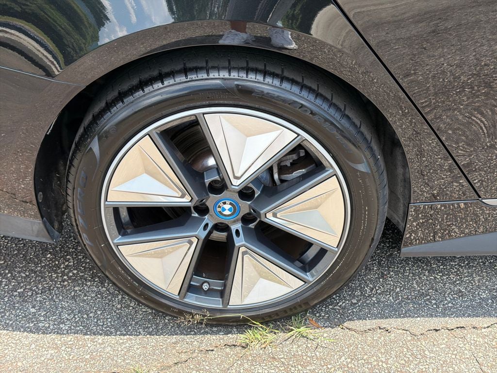 2023 BMW i4 eDrive40