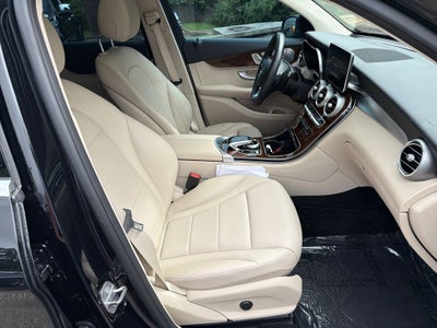 2017 Mercedes-Benz GLC GLC 300