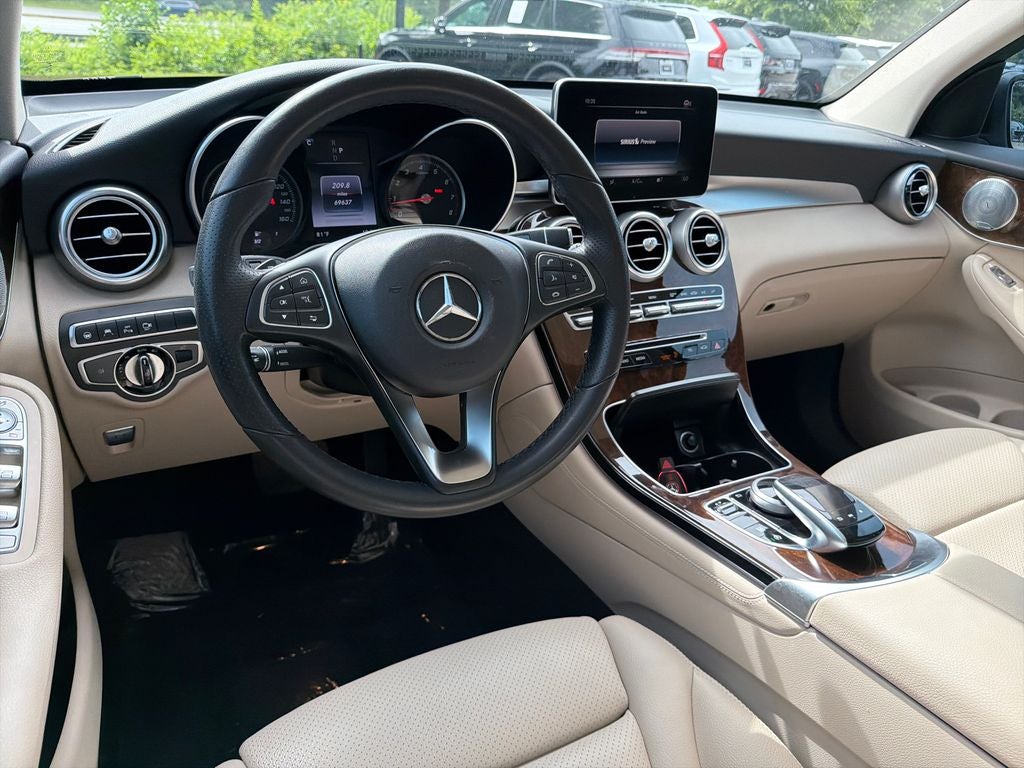 2017 Mercedes-Benz GLC GLC 300