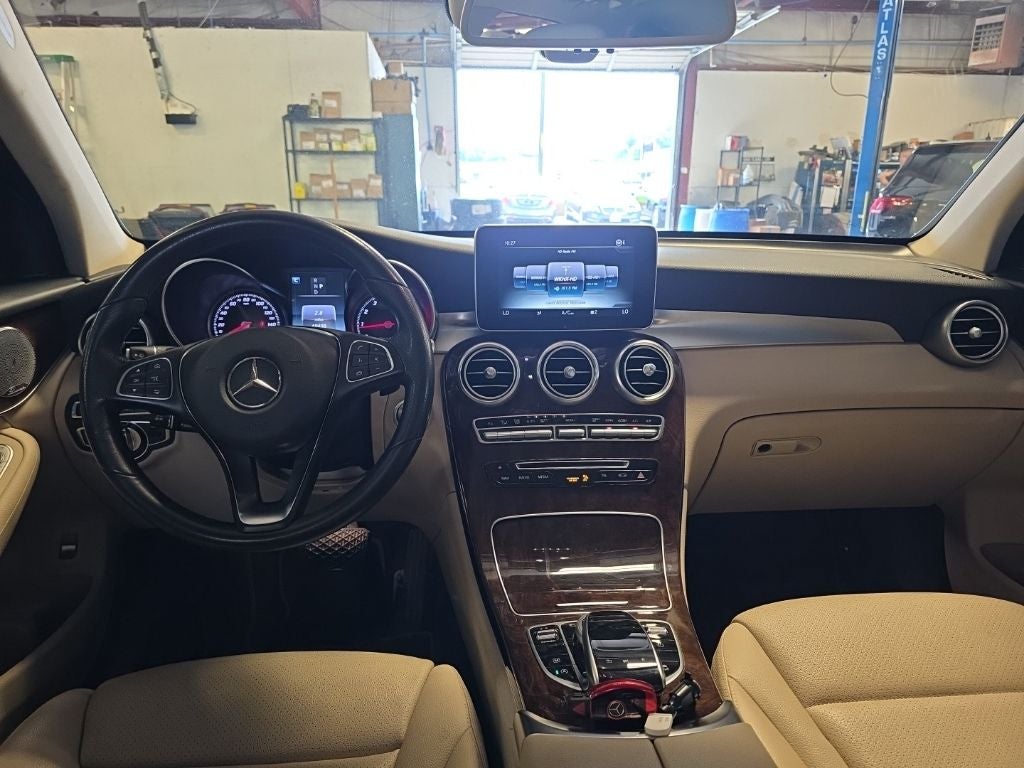 2017 Mercedes-Benz GLC GLC 300