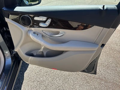 2018 Mercedes-Benz GLC GLC 300