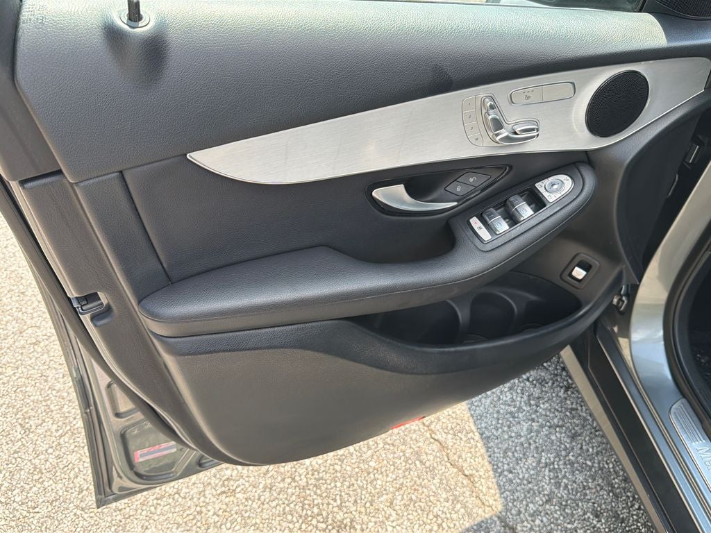 2019 Mercedes-Benz GLC GLC 300