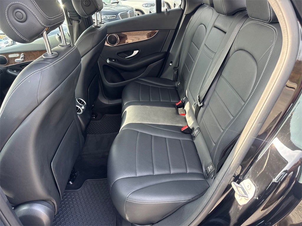 2017 Mercedes-Benz GLC GLC 300