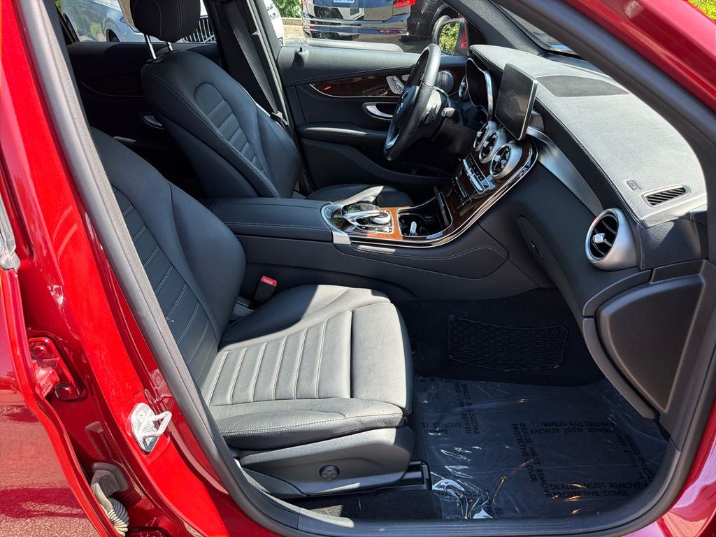 2017 Mercedes-Benz GLC GLC 300