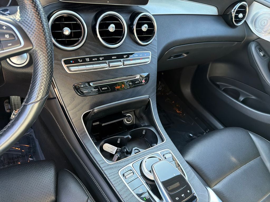 2019 Mercedes-Benz GLC GLC 300