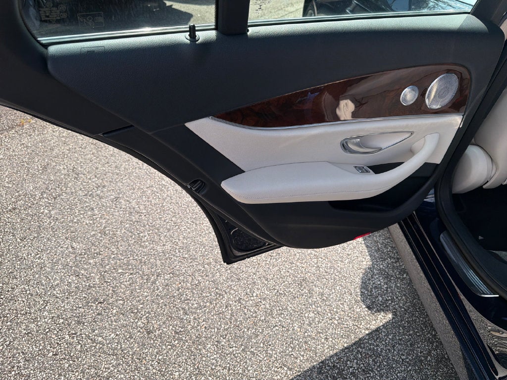 2018 Mercedes-Benz E-Class E 300 SE *M 19 AMG® PT KG BS AC