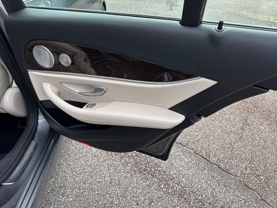 2019 Mercedes-Benz E-Class E 300