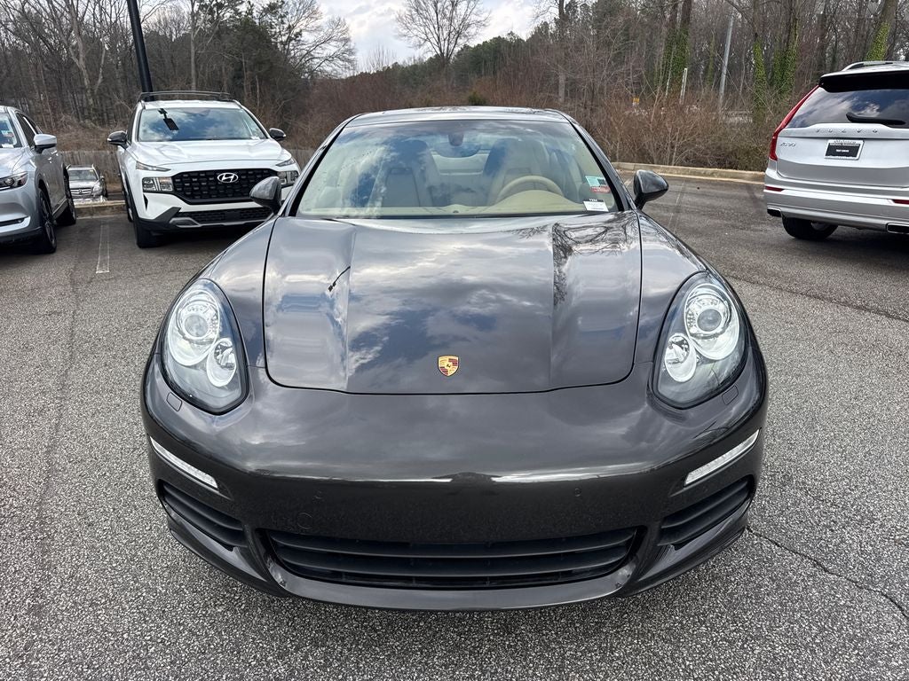 2016 Porsche Panamera 4
