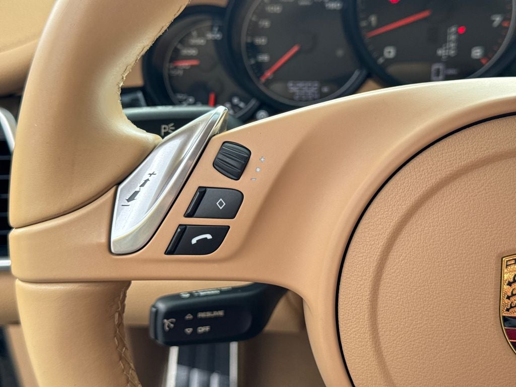 2016 Porsche Panamera 4