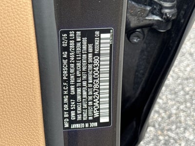 2016 Porsche Panamera 4