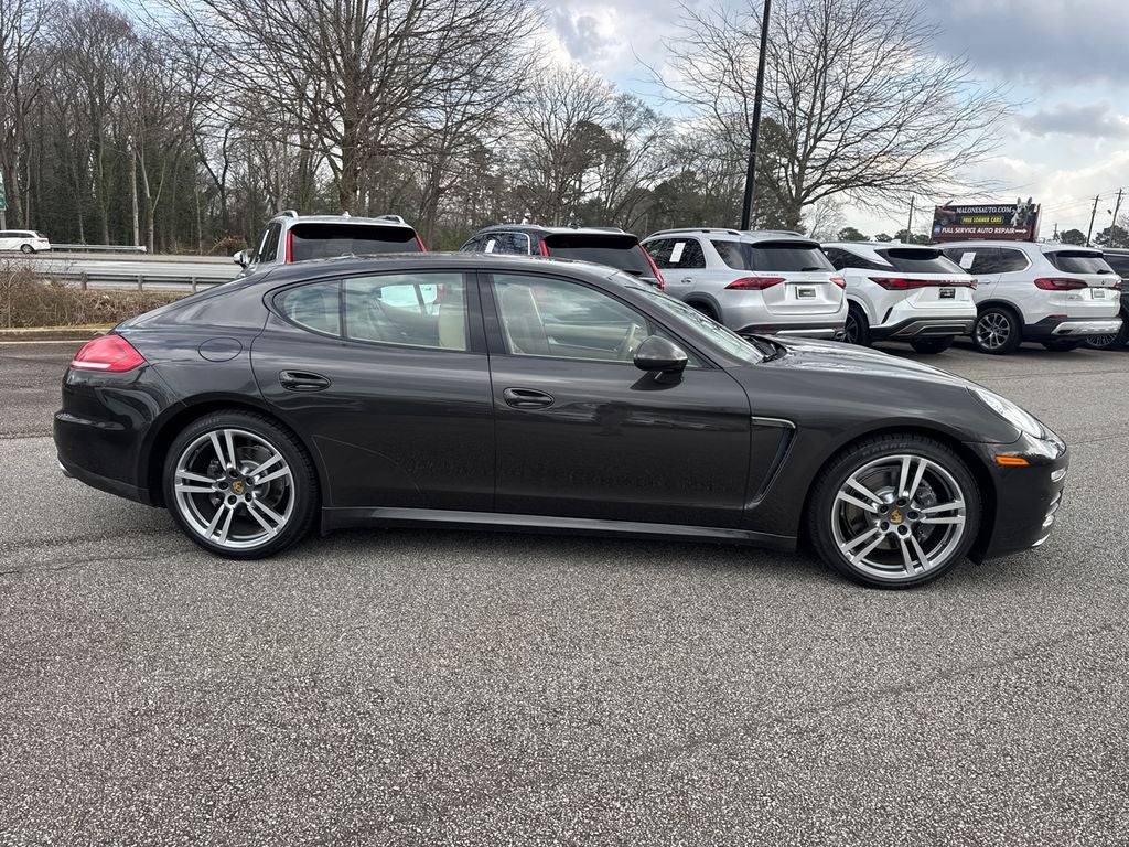 2016 Porsche Panamera 4