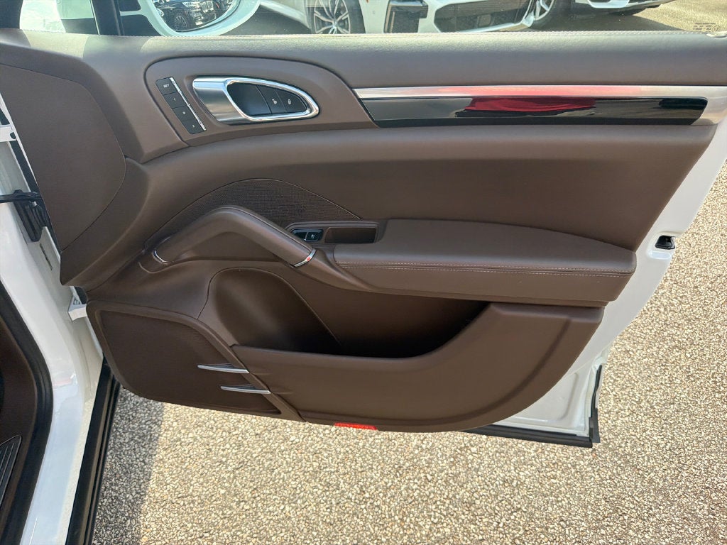 2016 Porsche Cayenne Base SE 18 PREM+ LP TH BS