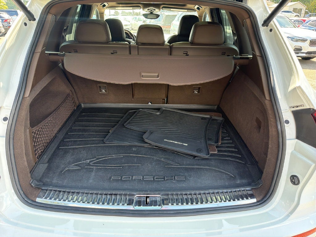 2016 Porsche Cayenne Base SE 18 PREM+ LP TH BS