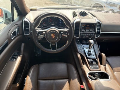 2016 Porsche Cayenne Base SE 18 PREM+ LP TH BS