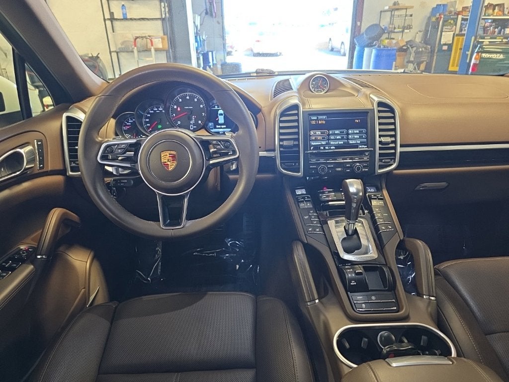 2016 Porsche Cayenne AWD 4dr