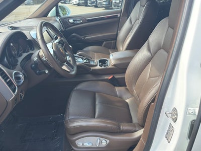 2016 Porsche Cayenne Base SE 18 PREM+ LP TH BS