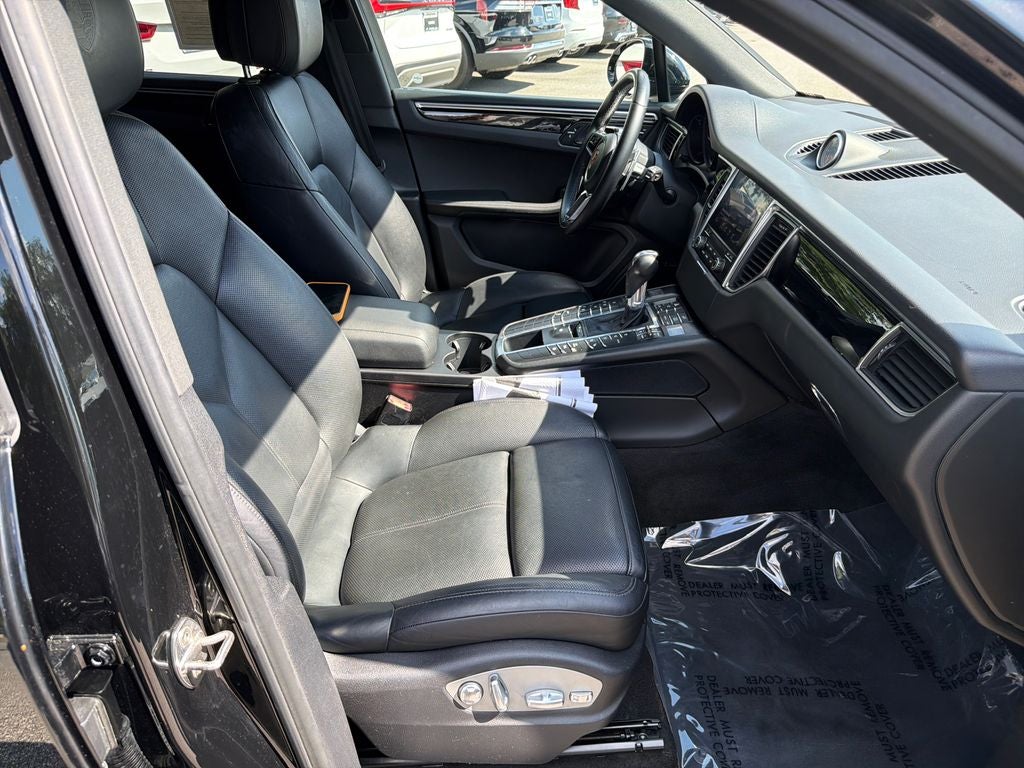 2018 Porsche Macan AWD