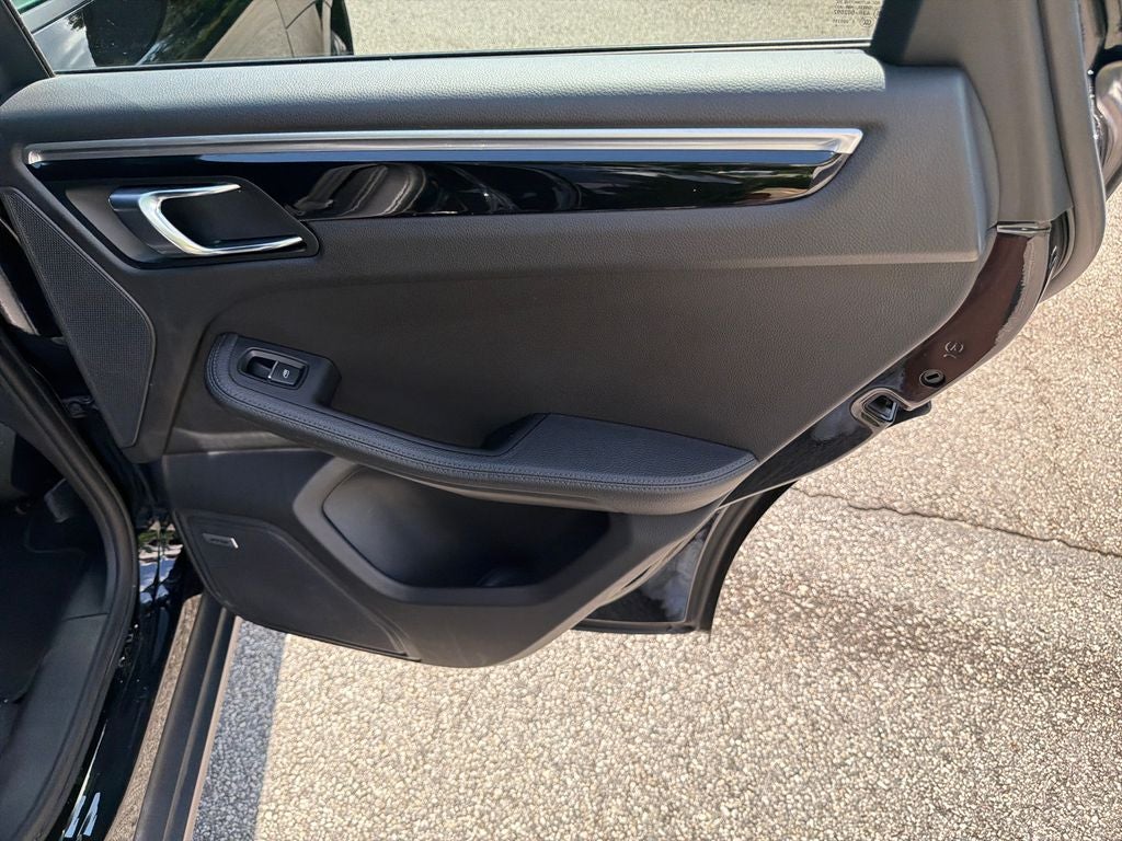 2018 Porsche Macan AWD