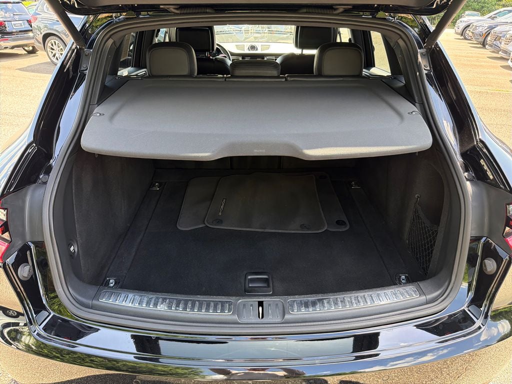 2018 Porsche Macan AWD