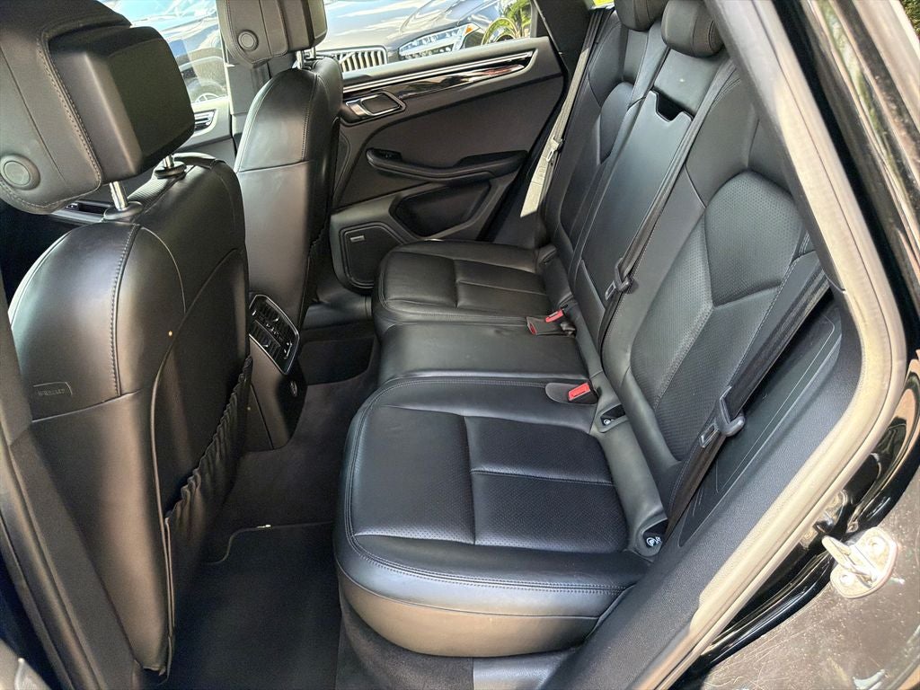 2018 Porsche Macan AWD
