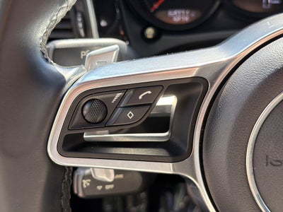 2018 Porsche Macan AWD