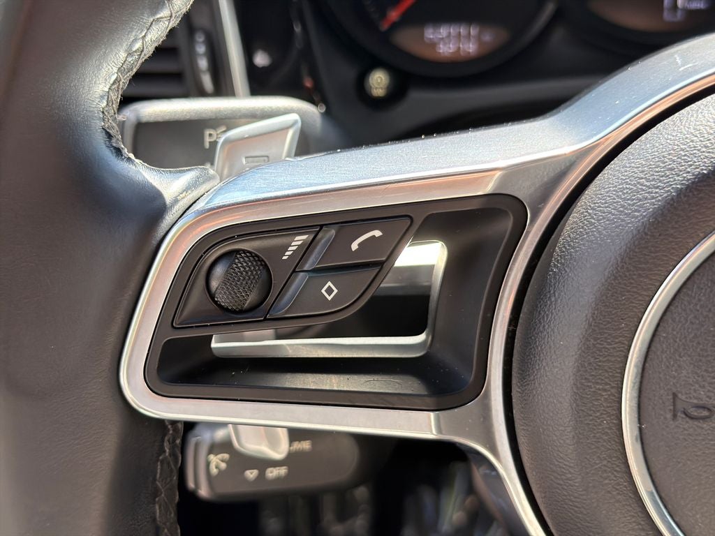 2018 Porsche Macan AWD
