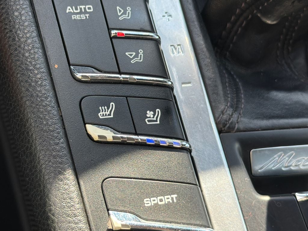 2018 Porsche Macan AWD