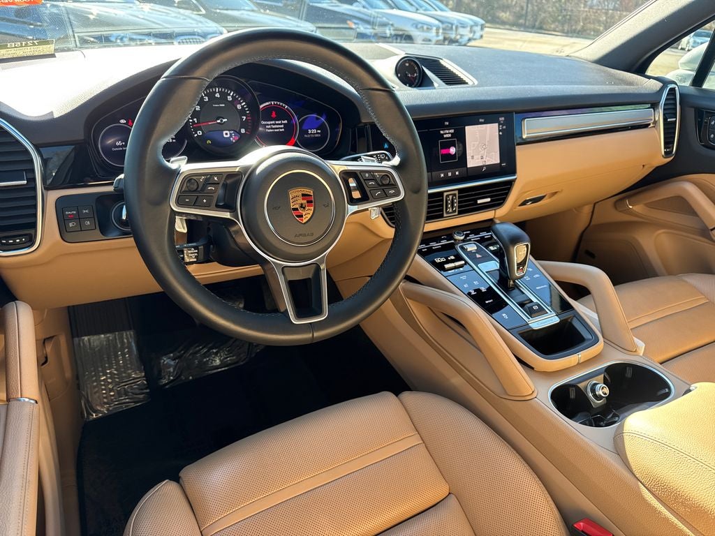 2023 Porsche Cayenne Base
