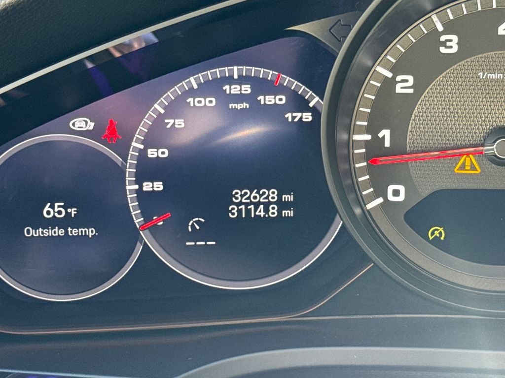 2023 Porsche Cayenne Base