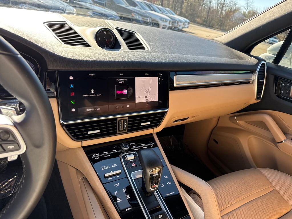 2023 Porsche Cayenne Base