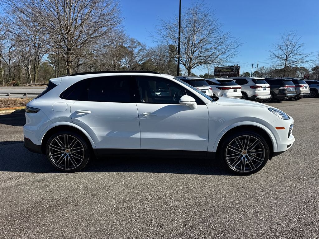 2023 Porsche Cayenne Base