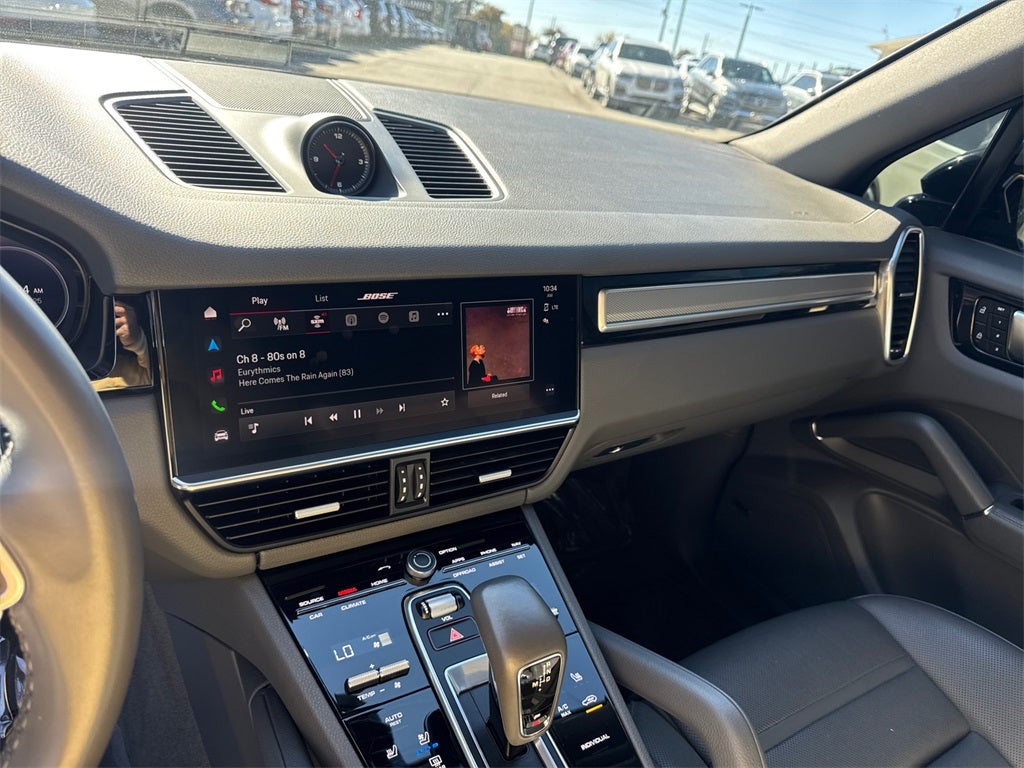 2022 Porsche Cayenne Platinum Edition